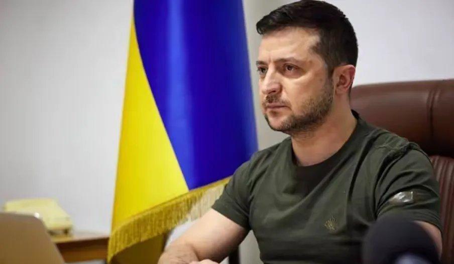 突发！
900亿援乌救命钱被卡死，欧洲B计划藏惊天暗局。
 
欧盟承诺给乌克兰的