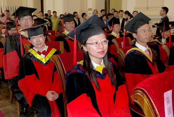 近百名中国博士生三进马来西亚国会跟部长面对面，这待遇可不一般
据新华社7月26日