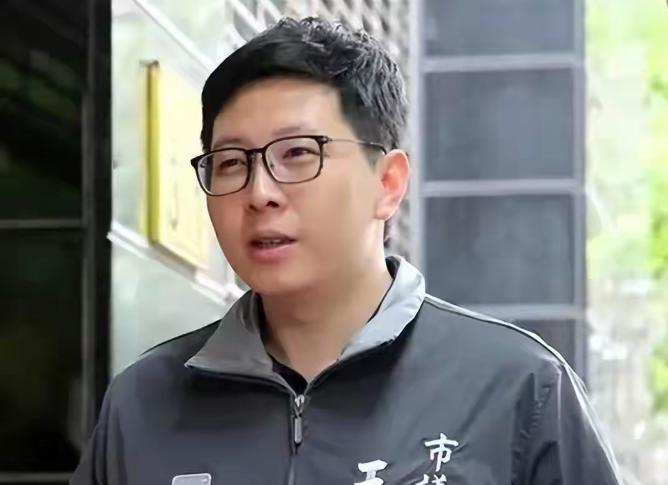 美国空袭委内瑞拉、抓走总统马杜罗这事儿刚发生，“台独”分子王浩宇就急着跳出来嚷嚷