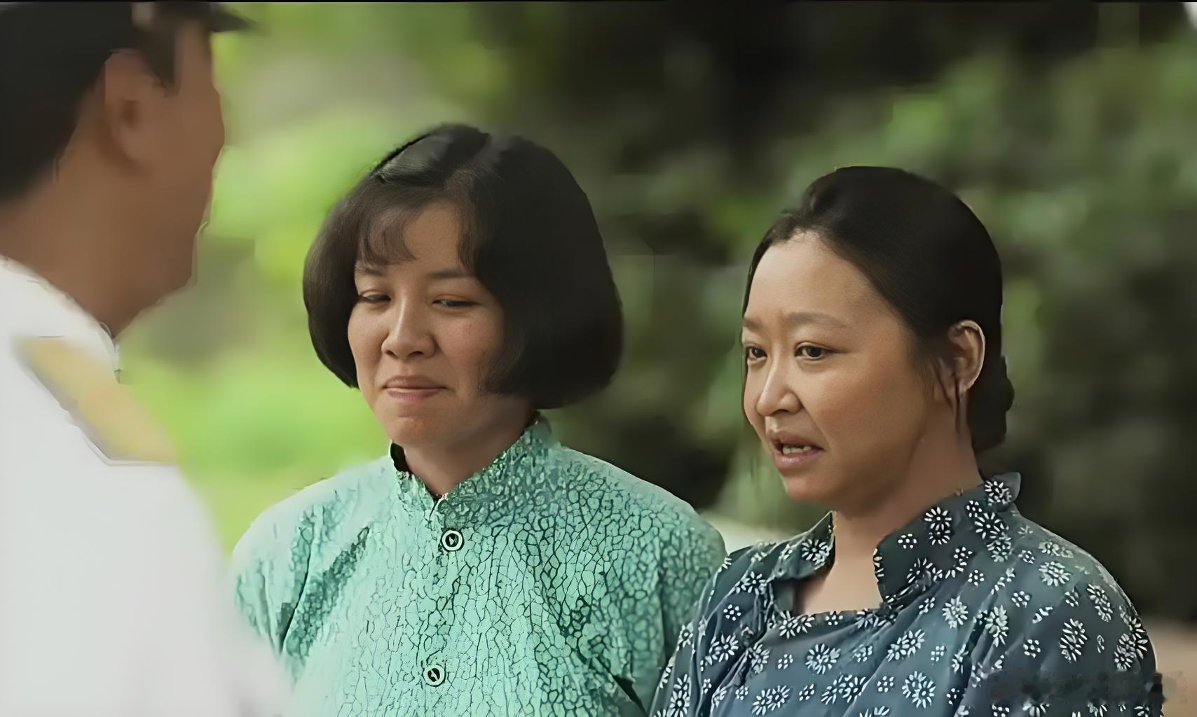 10年后重温《父母爱情》，才领悟老丁死在马桶上背后的深刻寓意。乍一听，因便秘憋死