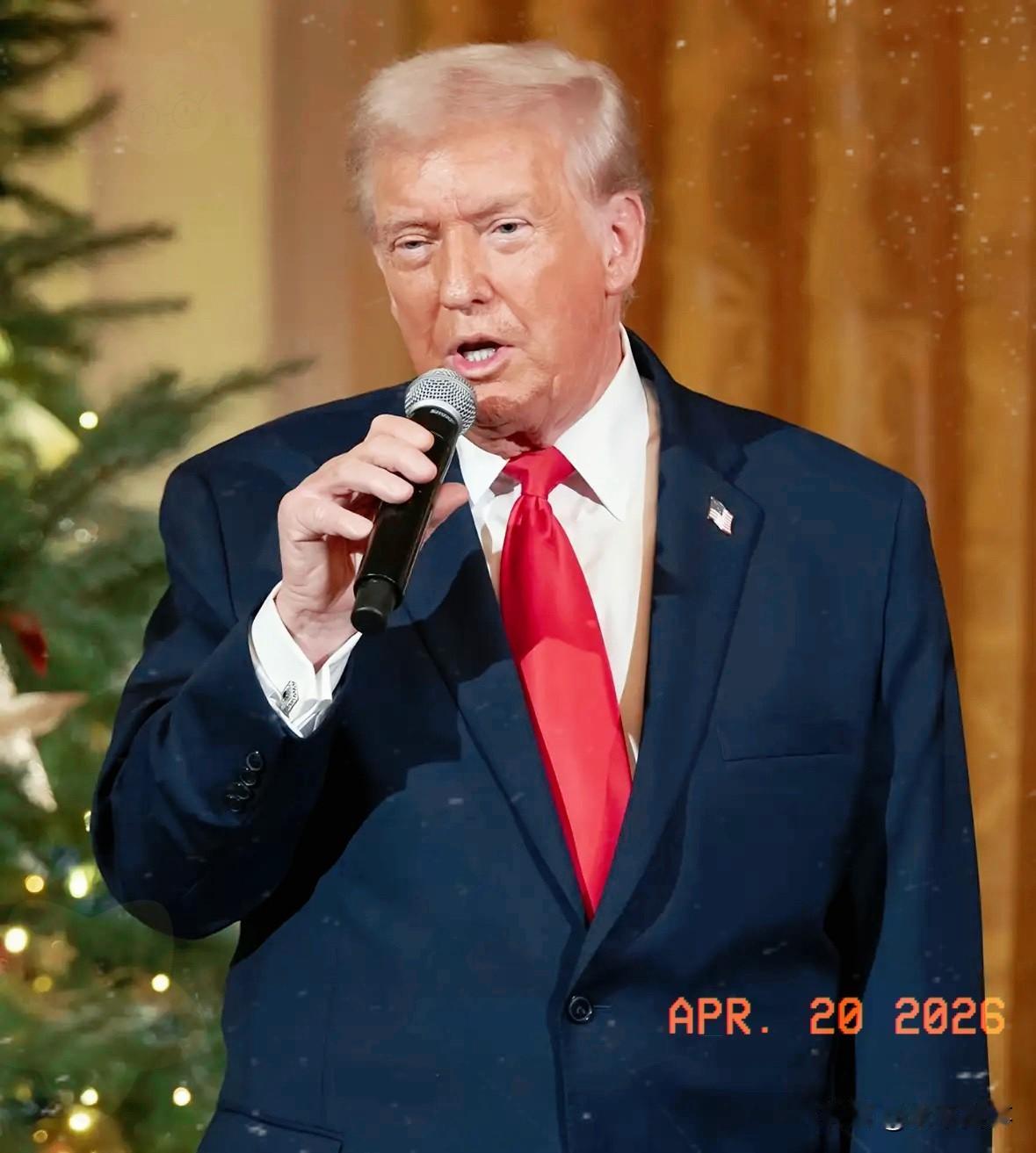 看到个离谱的操作，直接给我整笑了。

美国外交部居然正儿八经发了封全球电报，警告