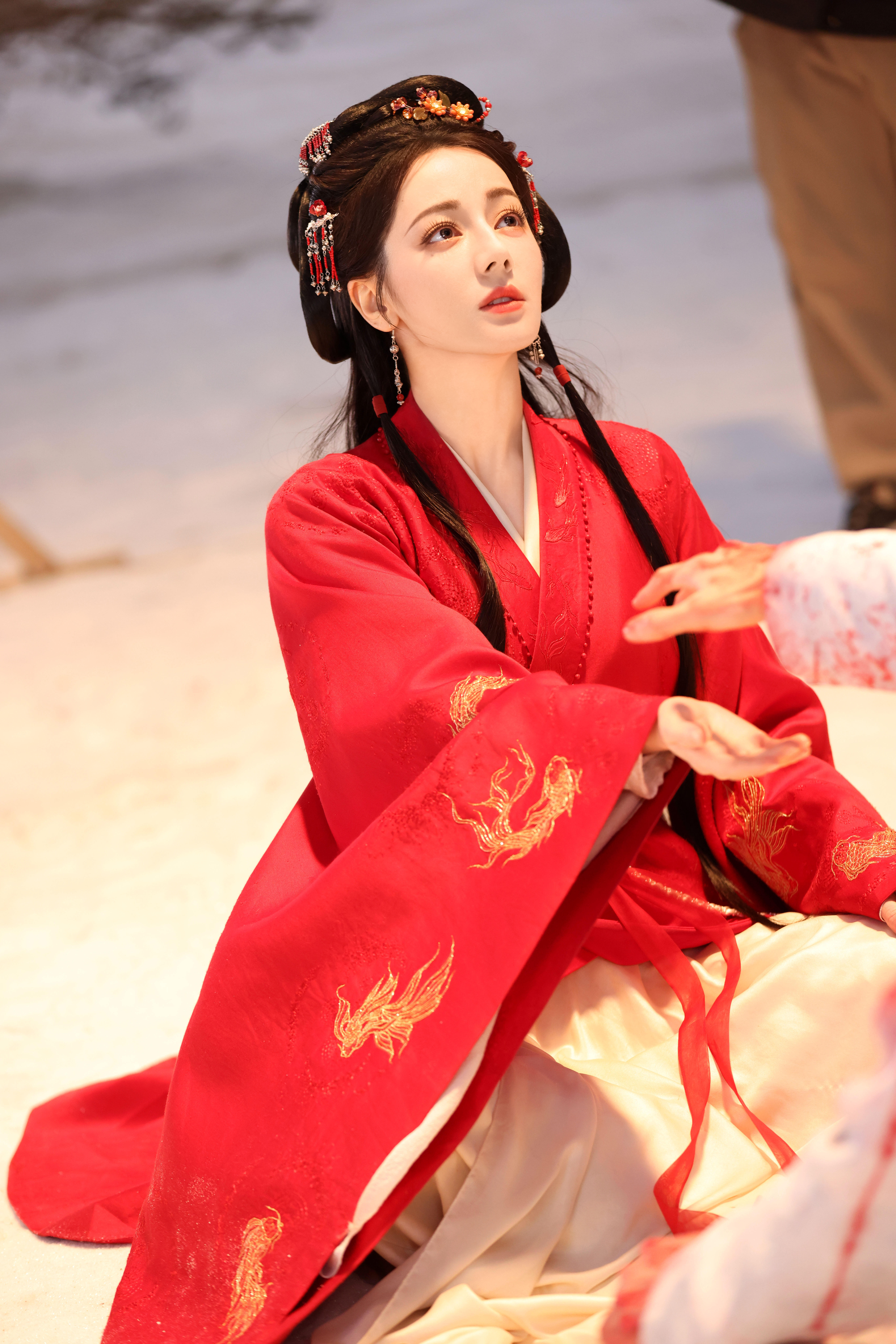 《白日提灯》第十集夯❗️段胥利用“三个愿望”的契约，主动将视觉、听觉、味觉暂时渡