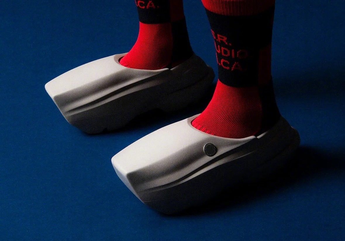 S.R. STUDIO x VansS.R. STUDIO与Vans合作的202