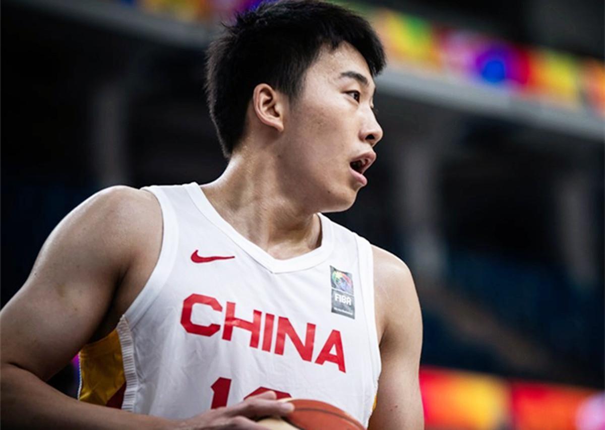 中国男篮首节36-16领先菲律宾两位奇兵！
北京时间9月14日，亚运会男篮小组赛
