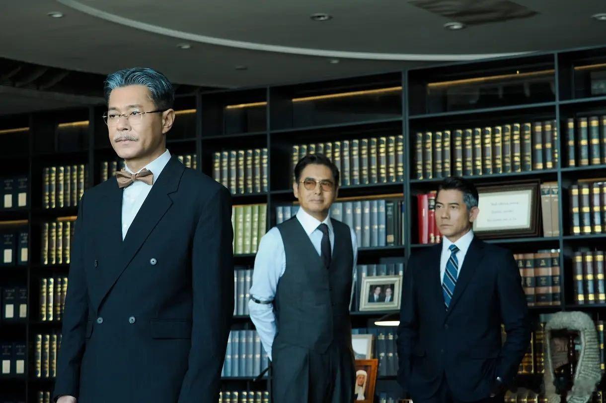 寒战1994香港顶级豪门绑架案 质感绝佳的港式悬疑电影，一场豪门意外事件引出一连