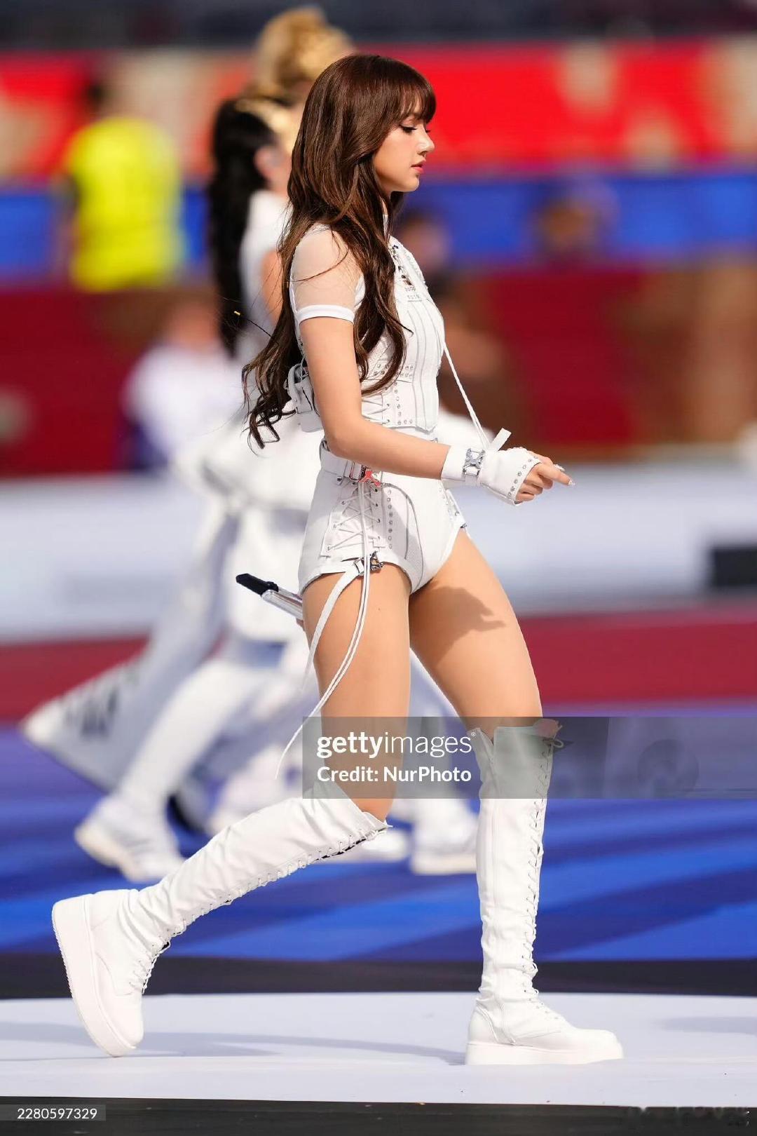 Lisa疑似整了鼻子，女爱豆微调很正常吧Lisa鼻子怎么了 Lisa疑似整了鼻子