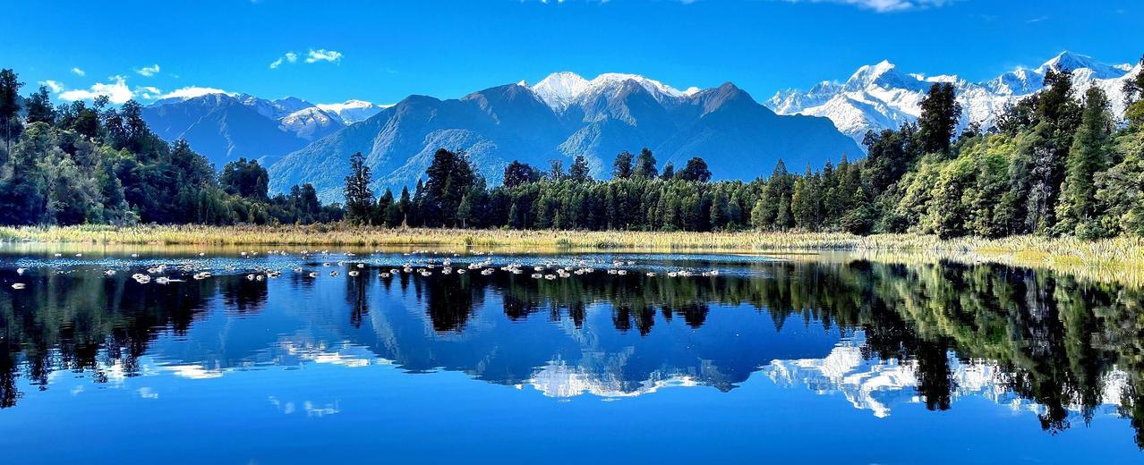 南阿尔卑斯山马瑟森湖（镜湖）……