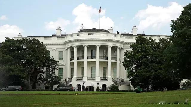 白宫正施压美国航天企业，要求它们不参加在巴黎举行的太空峰会，因为参会可能被视为对