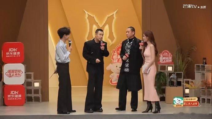 齐思钧沈梦辰主持披哥齐思钧又是你在披荆斩棘 又是齐思钧奔赴披荆斩棘，和沈梦辰合作
