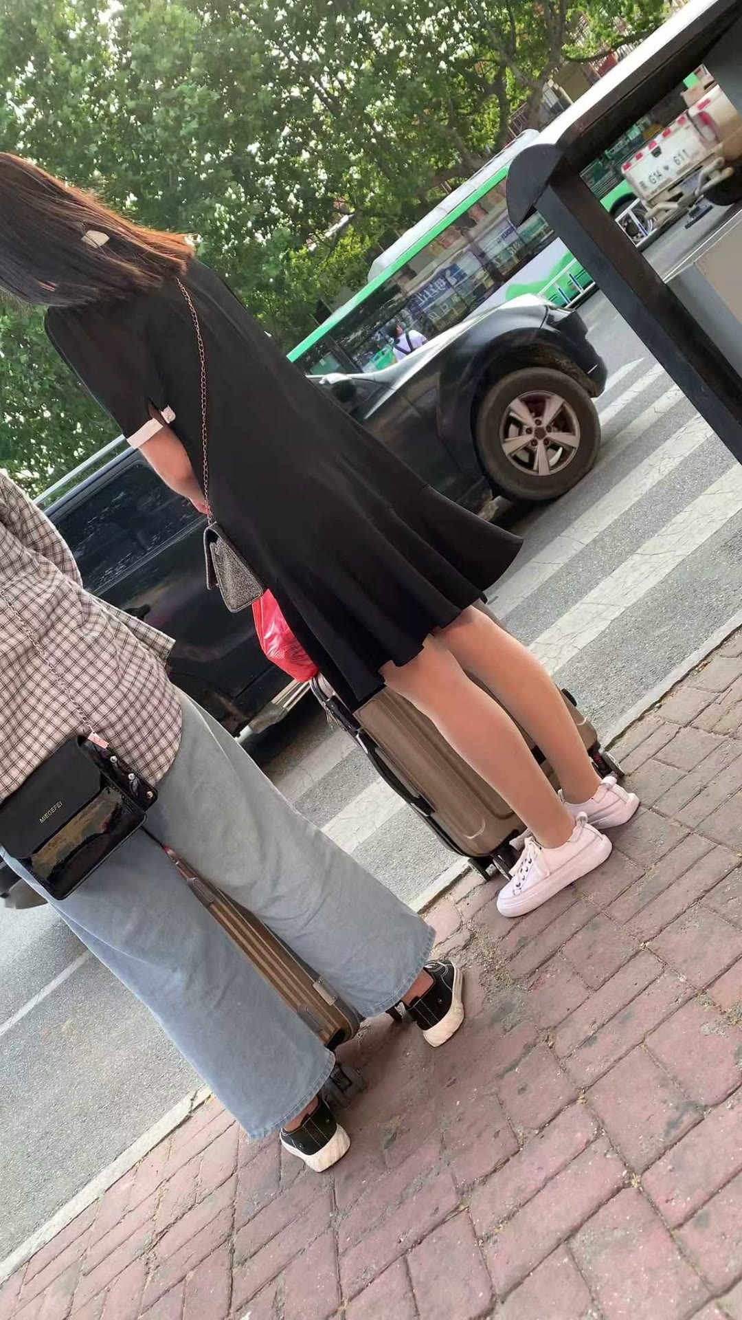 老铁投稿 ​​​