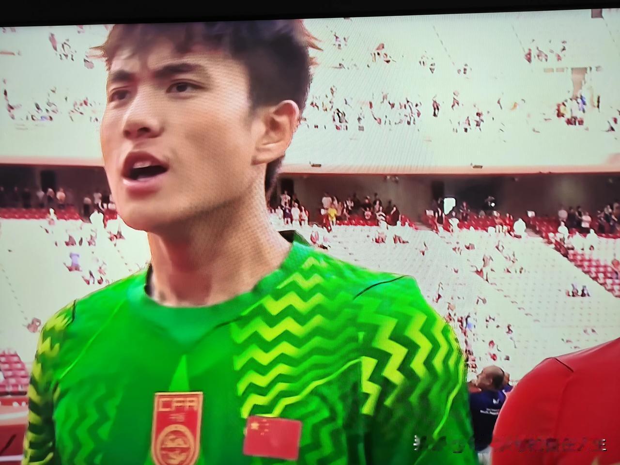 中国亚运男足通过最后的点球大战战胜了乌兹别克斯坦男足，获得了本届亚运会铜牌，这是
