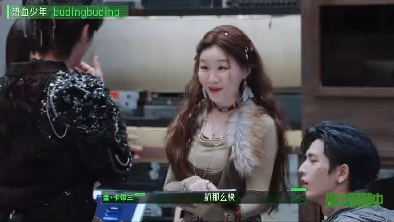 丁程鑫扒舞速度震惊金靖周柯宇介绍丁程鑫是顶级舞担 丁程鑫学舞快得让人惊讶，看一下