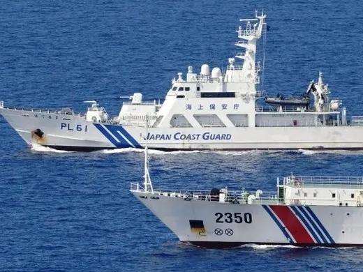 打开冰箱喝瓶啤酒，看完绿媒和陆委会这波骚操作，网民没说错：血压高了真麻烦。

话