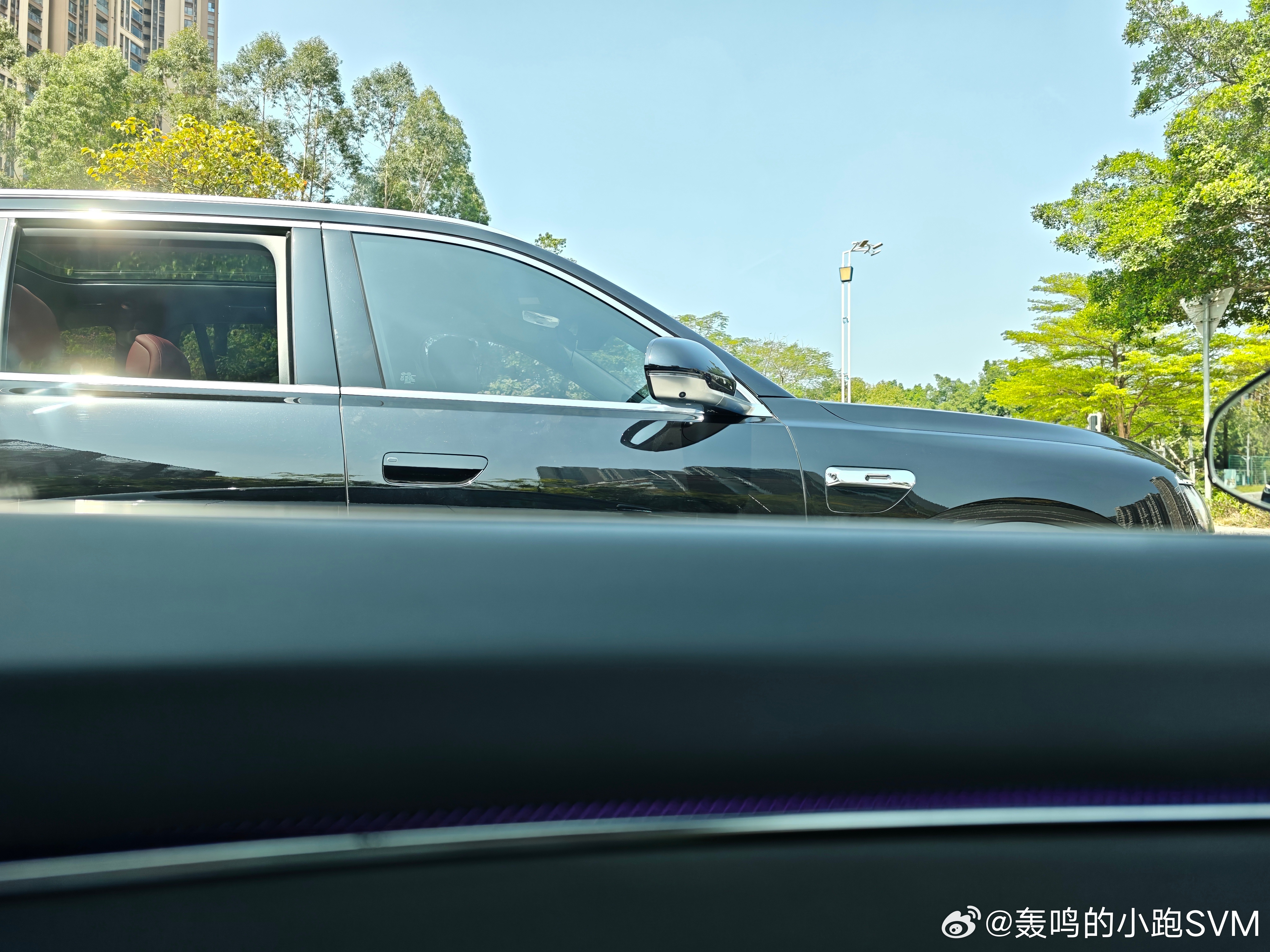 ＂天啊！你真高！＂我今天为什么这么低？ 我一定是开了超跑吧！小鹏p7