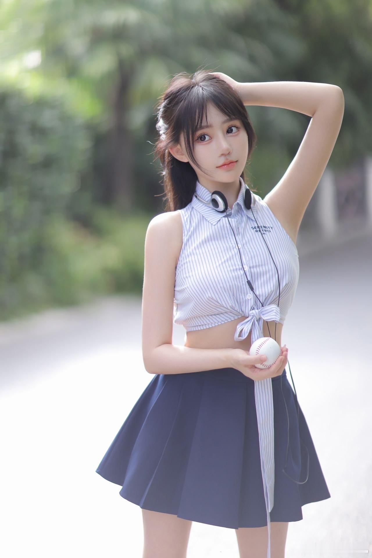 在上海清纯校花 ​​​