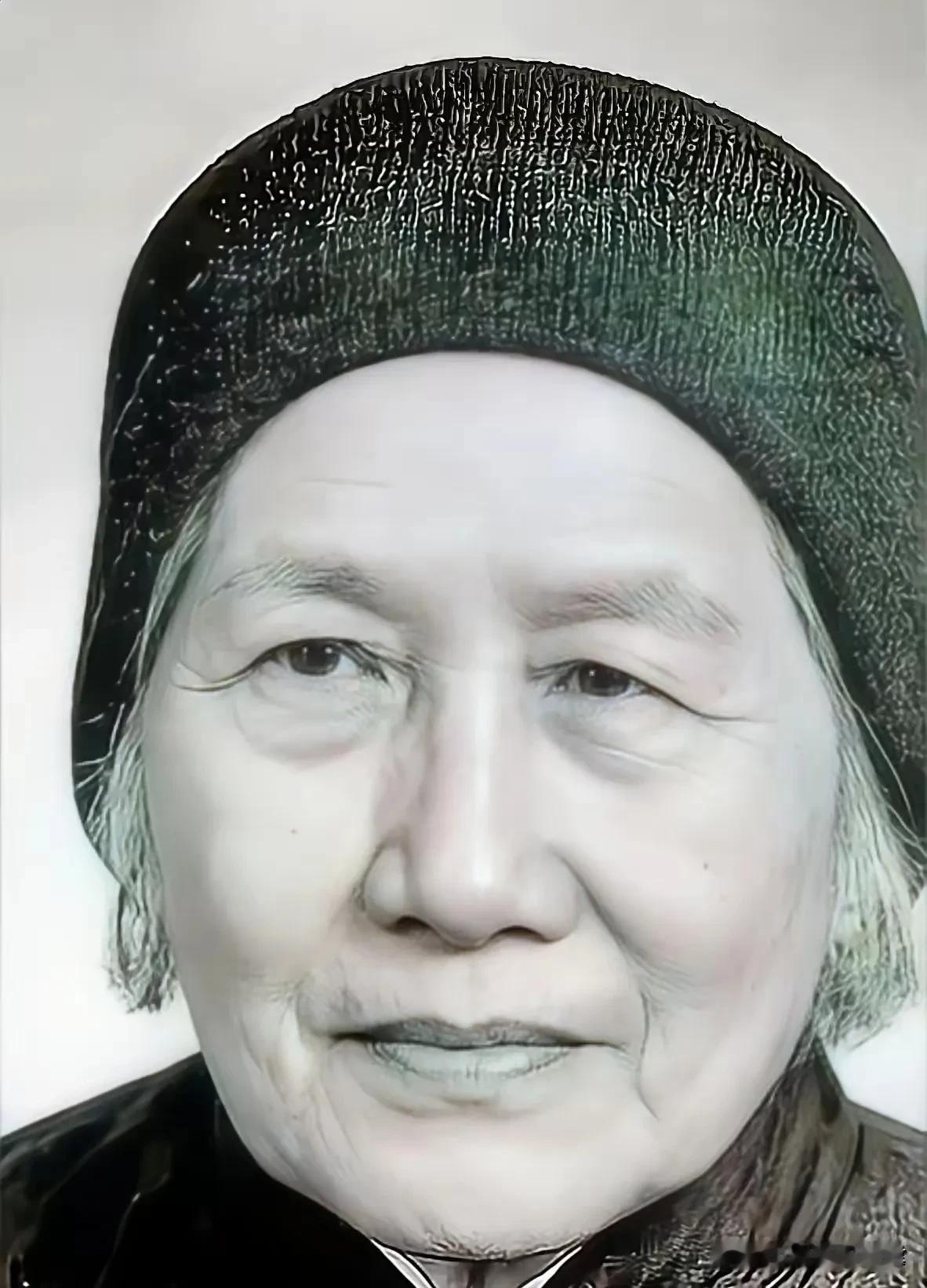 隐姓埋名六十载！卖油茶老妇临终道出秘密，竟是太平天国英王遗孀
 
1926年，深