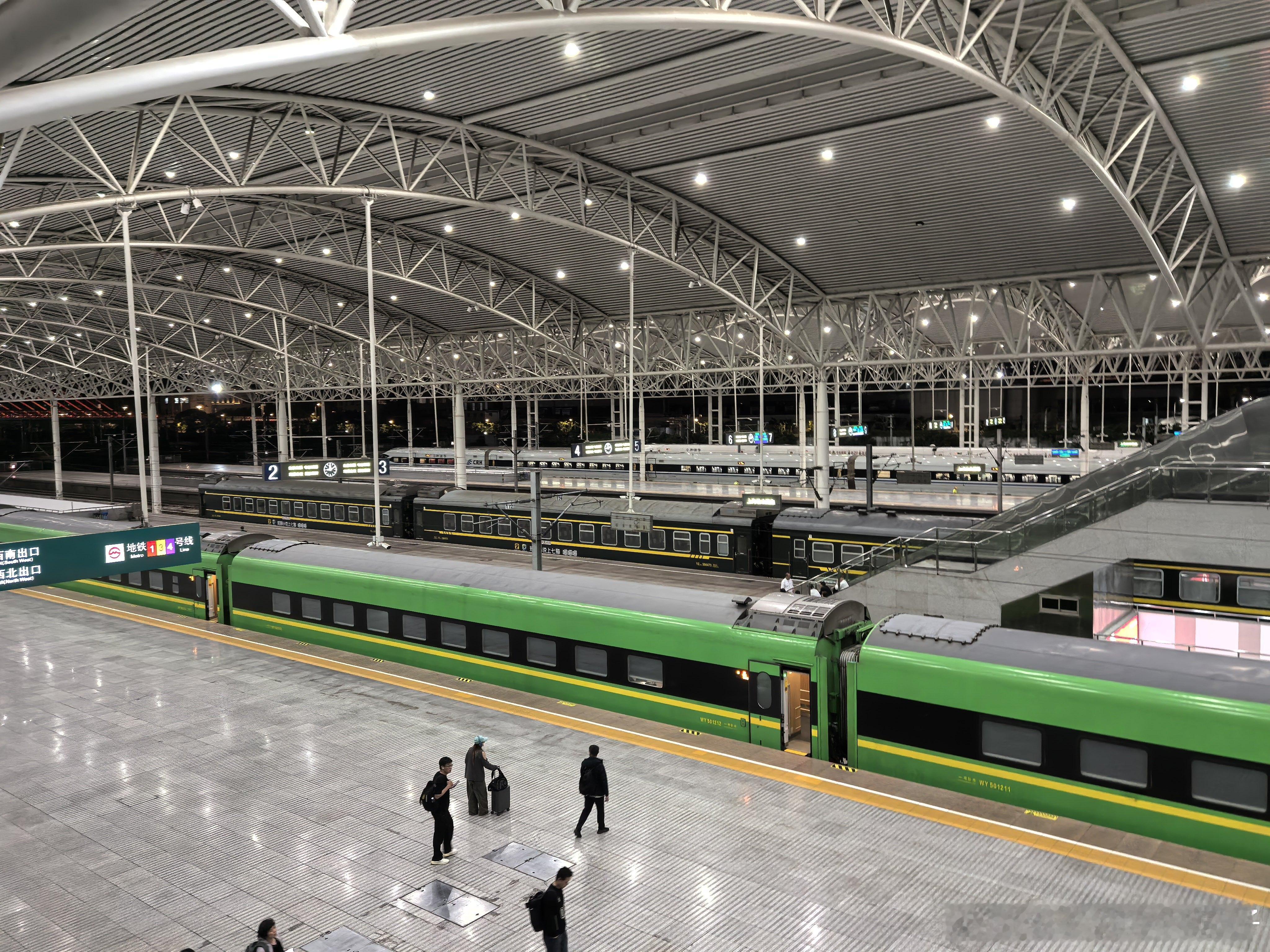 周末闲聊 🚄2026年5月9日 周六 | 周末闲聊心血来潮，放弃飞行，体验了一