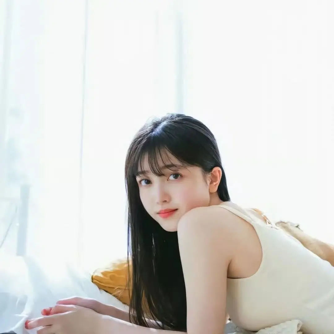 美女。