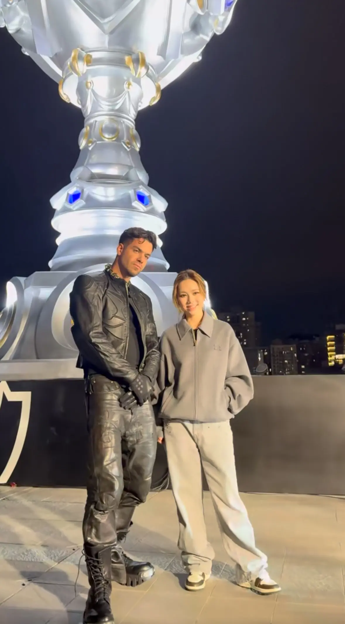 英雄联盟总决赛见。