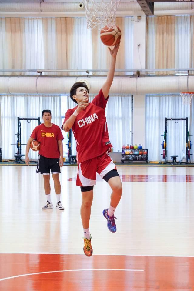 杨舒予杨舒予中国女篮中国女篮集训 20260128集训羊图集图源见网页链接