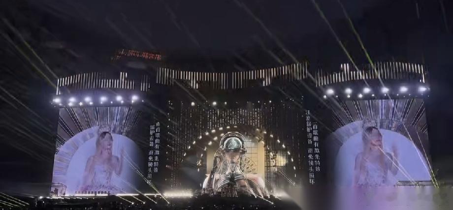 我不意外张韶涵8万人体育场座无虚席， 我也不意外门票二级市场持续溢价， 但让我意