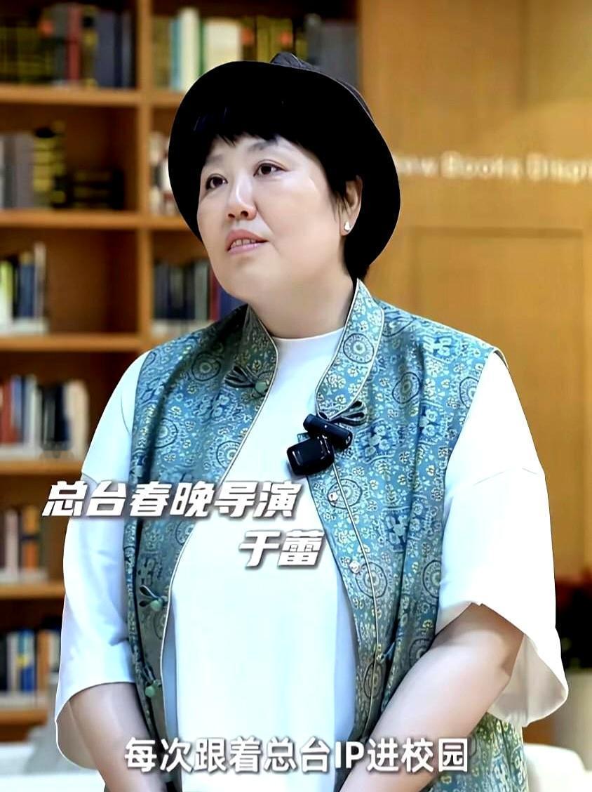 春晚44年来，相声第一次被彻底拿掉。
 
总导演于蕾一刀切，连岳云鹏都公开认怂，