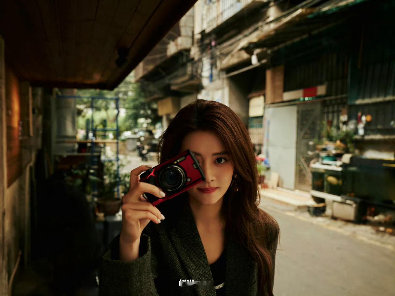 陈昊宇广州《悦游》十二月刊封面大片 