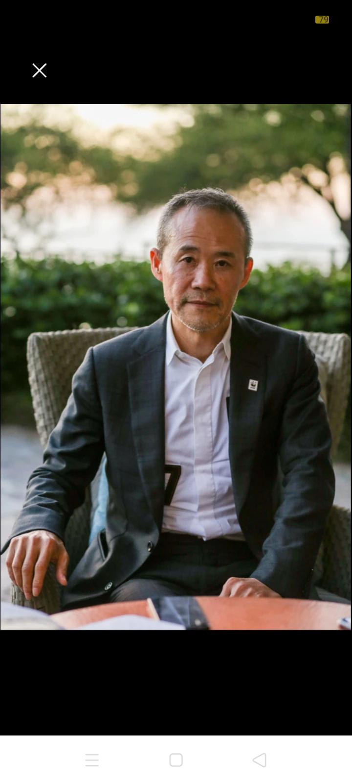 万科高管降薪再次升级，王石先生自动放弃2023年千万退休金。
       4月