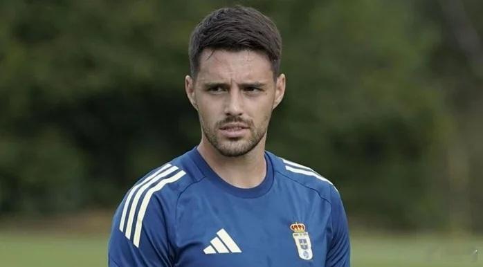 根据《阿斯报》的消息，皇家奥维耶多边锋布雷卡洛被诊断为左侧内收肌拉伤，他也因此将