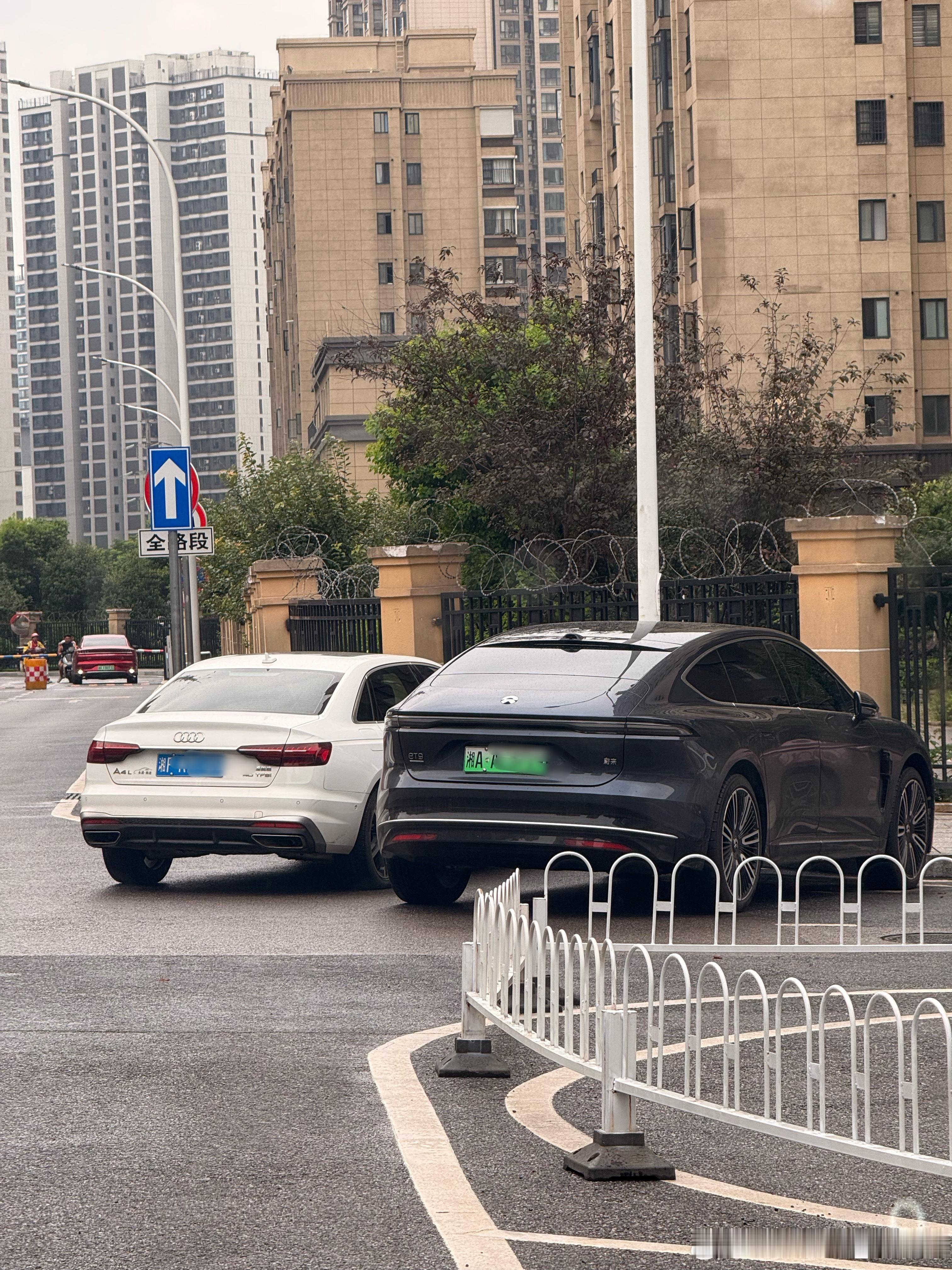 巨物感实体化蔚来汽车大v聊车 ​​​