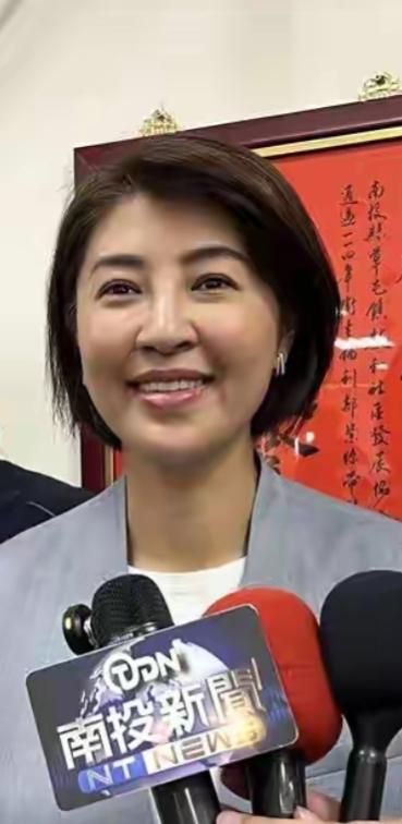 两岸交流又一盛会将于明天开启。
        “2026日月潭－西湖 第十八届