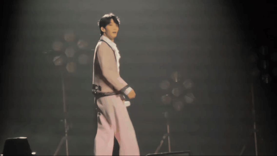 哈哈哈王赫野听见“老公”应声回头，结果表情瞬间失控！瞳孔地震+战术性后退，一套动