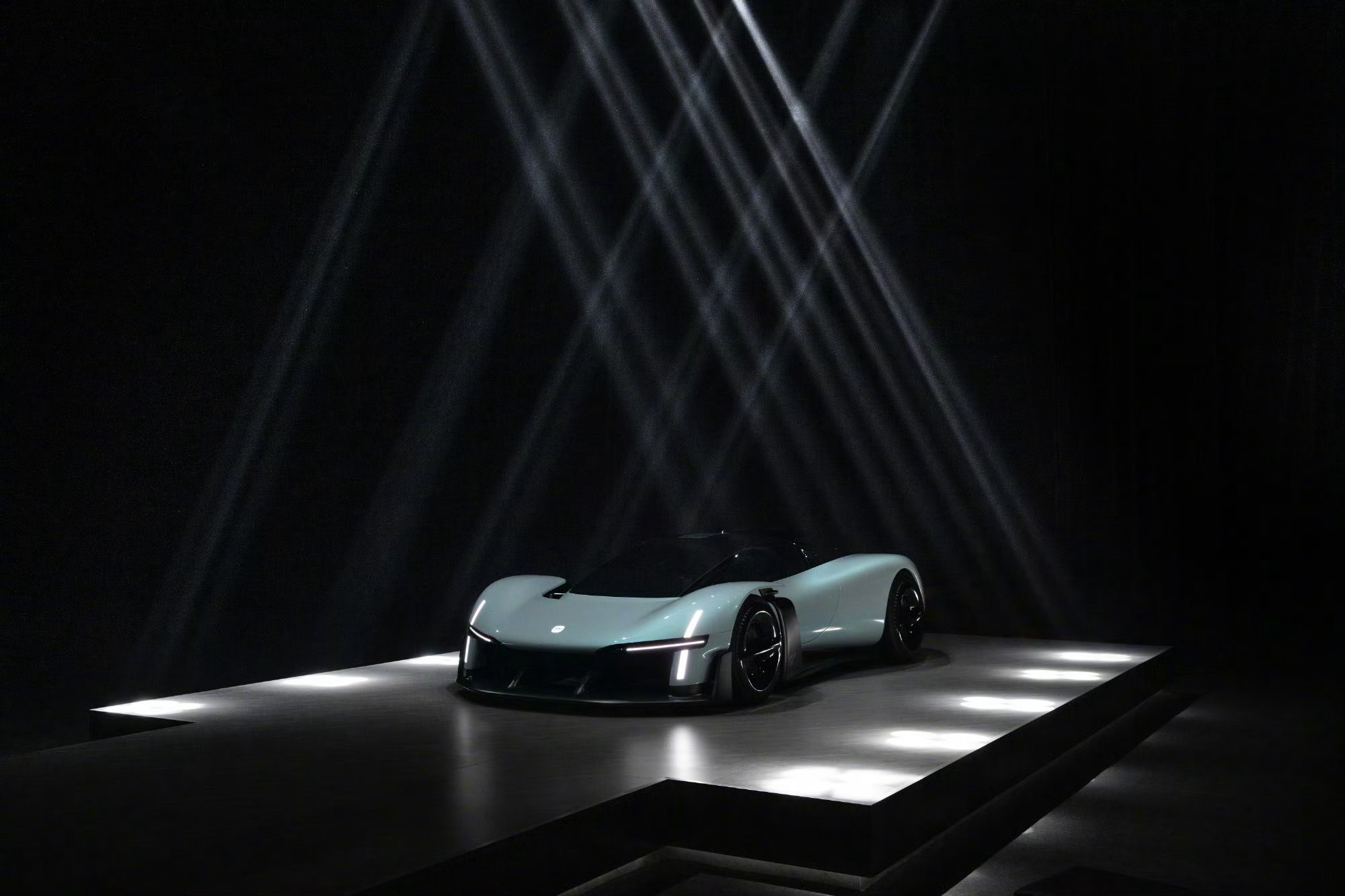 VGT全称Vision Gran Turismo，通常指为赛车游戏或设计展示打造