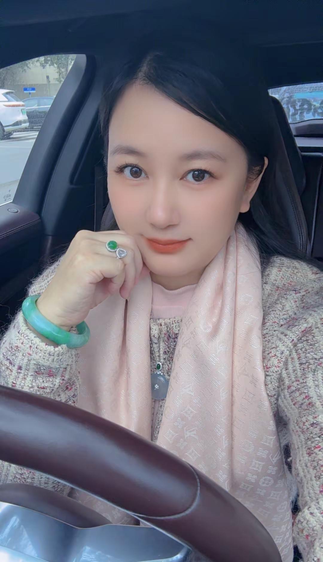 所有的猝不及防，都是日积月累的沉淀。看淡世事沧桑，内心安然无恙💕等等我先摆好造