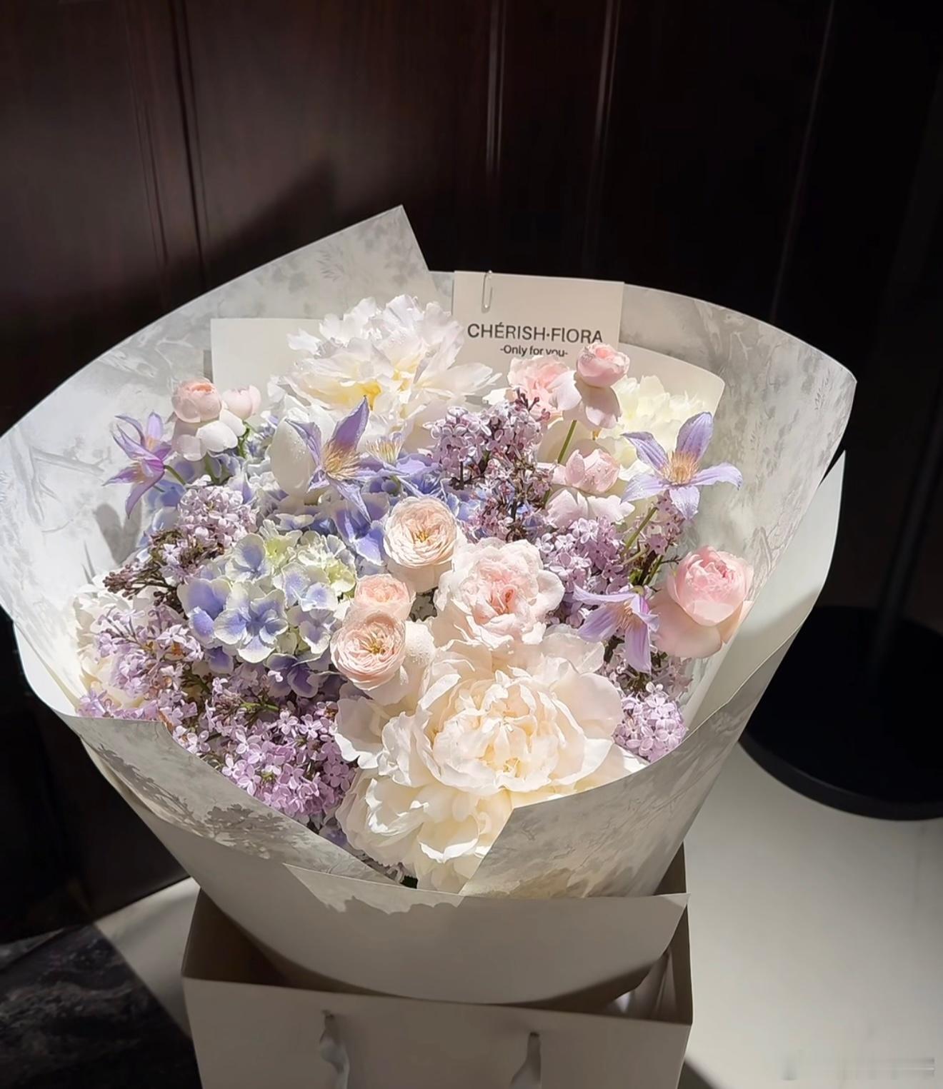 过完520就是521，没有什么节日也得想想办法过节，现在我估计除了清明节都能过成