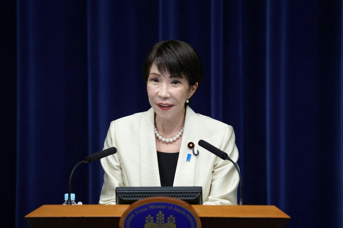 2026年4月1日，东京的记者会现场，马克龙的这句话没有任何铺垫，直接打破过去半