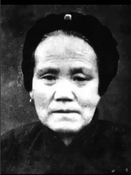 “眼下不缺吃不缺喝，怎能再给国家添麻烦！”1944年春天，日军又来