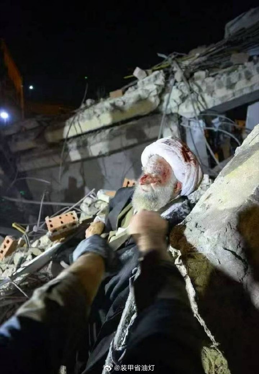 伊朗就哈梅内伊遇害发表声明这是哈梅内伊？ 