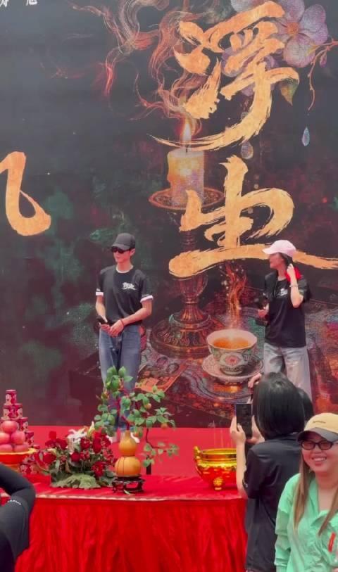 期待陈哲远敖炽
遨游九天，称霸一方

陈哲远超话 ​​​