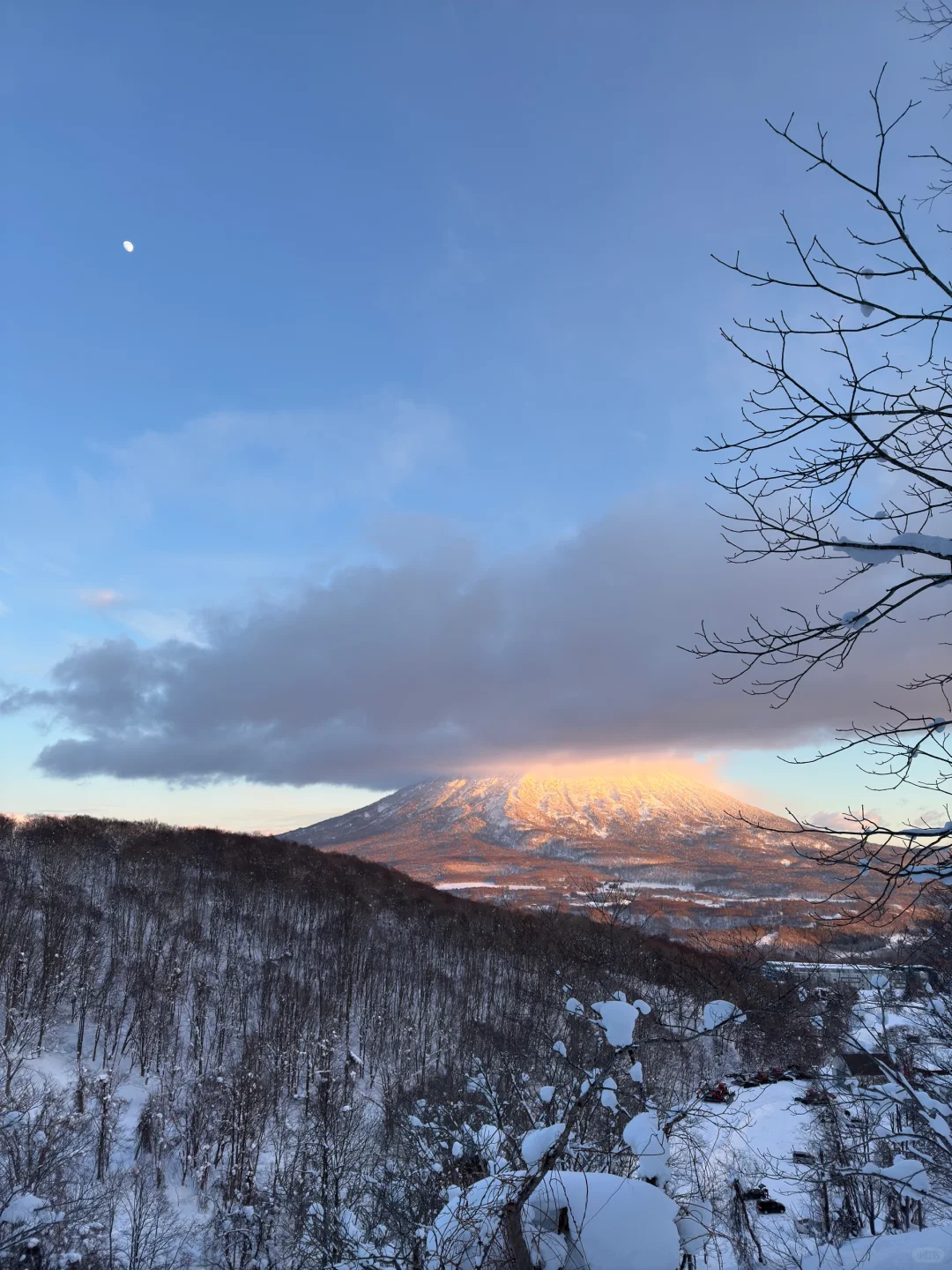 晴天的二世谷比洛夫雪场心中No.1