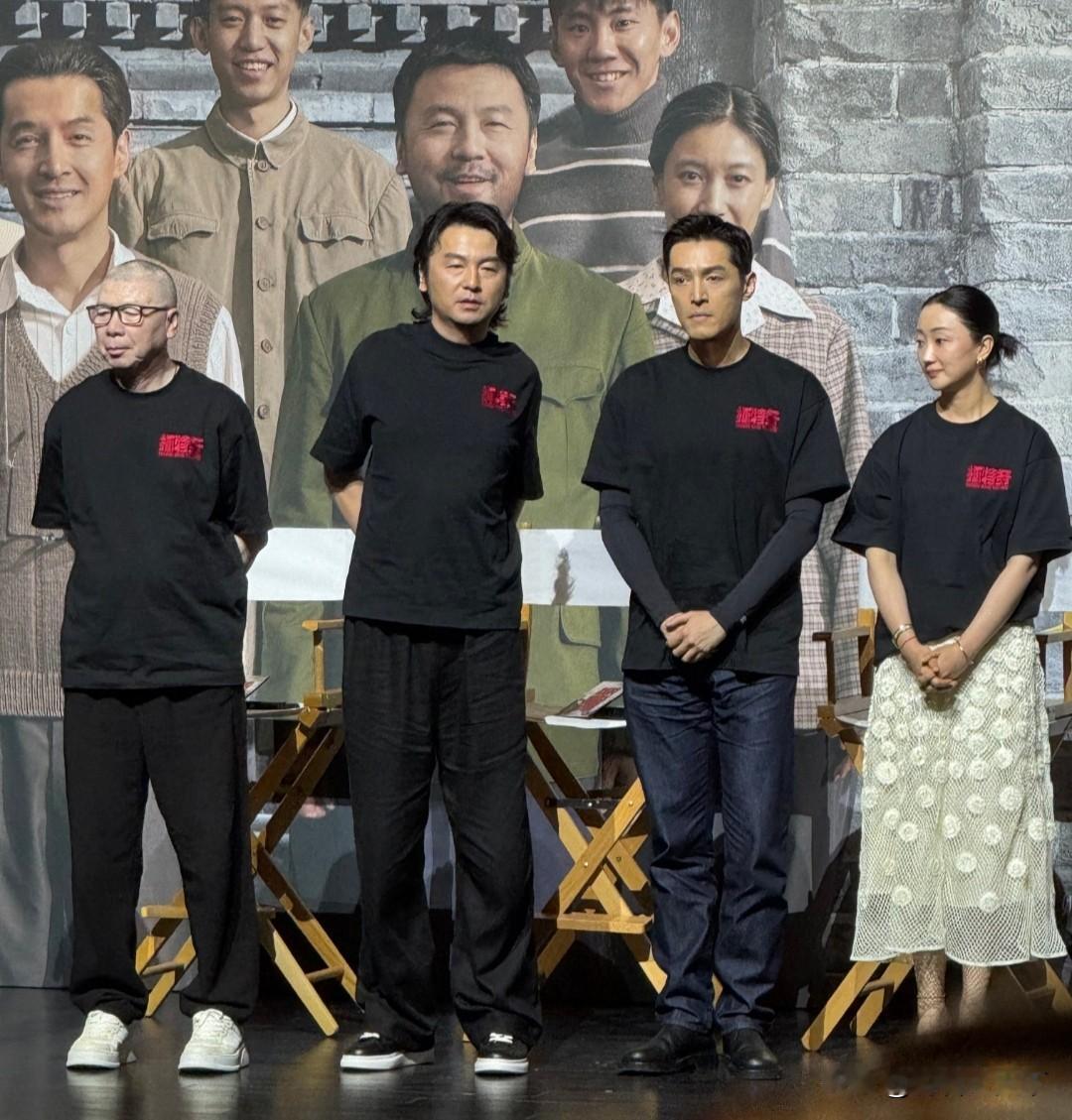 端午节三天，冯小刚的《抓特务》总票房不到6000万，被名不经传的小导演拍的《给阿