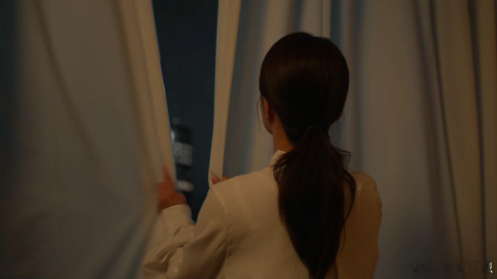 突然发现妈妈有的时候也在装大人感觉妈妈才是初代甜妹邮储银行母亲节以孩子视角读懂妈