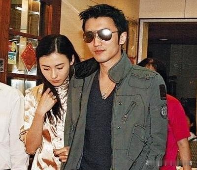 张柏芝真的是毁在了谢霆锋身上，就是王菲的替代品，如果当年王菲不和李亚鹏结婚，谢霆