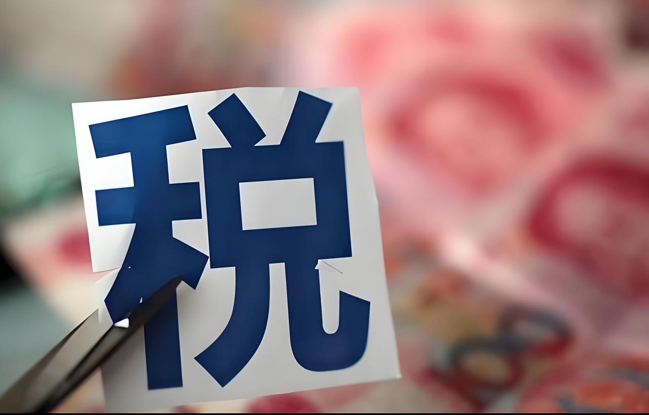 张顺上“头条”啦！很多人不会想到财税局人员一下子被更多人知道了，默默耕耘在财税局