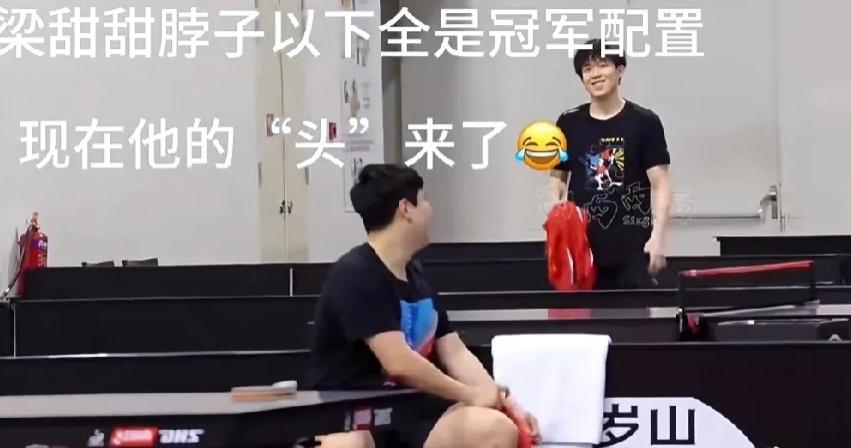 甜甜啊，那可是个厉害角色呢。

他就像一把隐藏的宝剑，平时看着不怎么出鞘，一旦出
