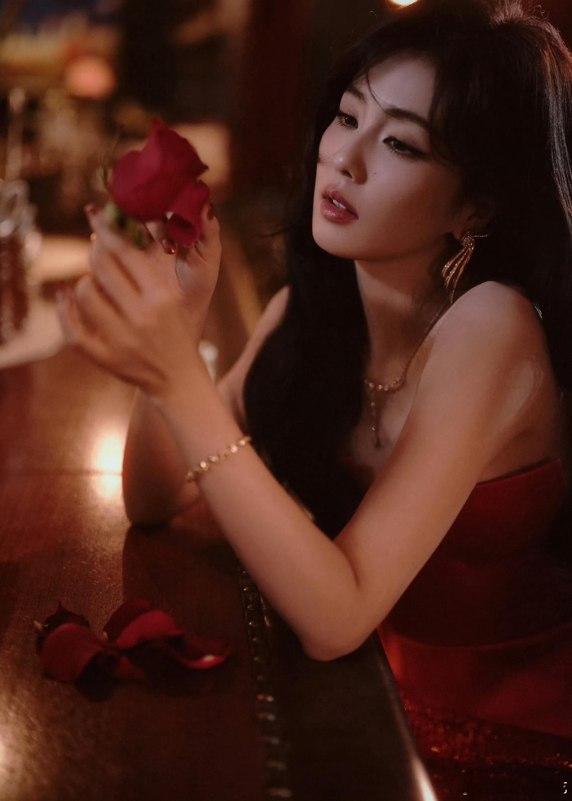 白鹿工作室，造型师，摄影师今天不被麻辣吗 