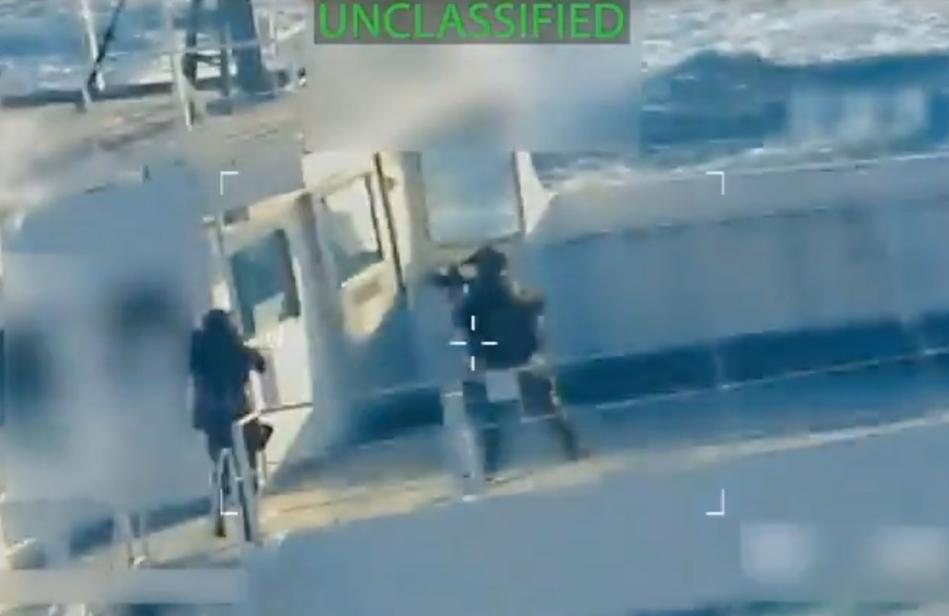 美委石油争端引爆联合国！美方扣油轮斥恐怖关联，马杜罗痛批海盗行径
 
法新社12