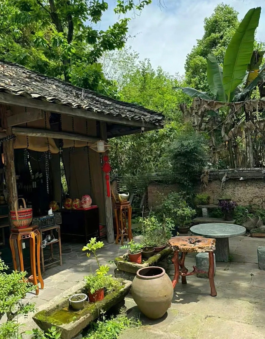 大盘接近3674会出现幺儿子的，没利润，没风险能力的不要玩，你直接守着纳指过日子
