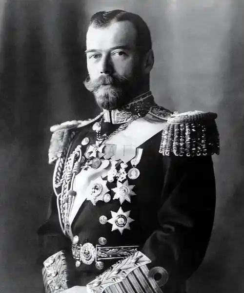 当年日俄战争，日本取胜后，便向沙俄索要战争赔偿，妄图狠狠敲一笔竹杠。然而，沙俄早