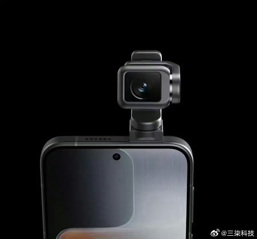 荣耀Robot Phone将于8月上市，核心卖点是配备2亿像素三轴云台相机，支持